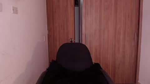 Snapshot of brillamettal chatting on 03-26-26, 09:20 Brilla Mettal online show from 03-26-26, 09:20