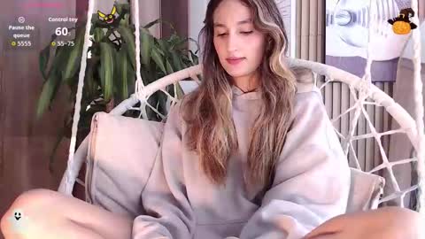  B R I N N A   online show from 09-22-25, 06:10