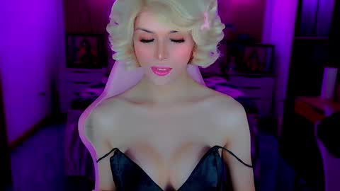 Snapshot of brionatop chatting on 10-29-25, 12:02 brionatop online show from 10-29-25, 12:02