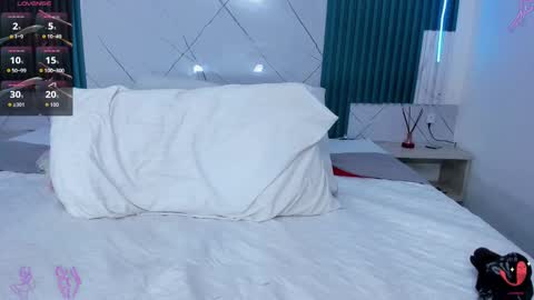 briseida_white online show from 11-06-25, 01:45