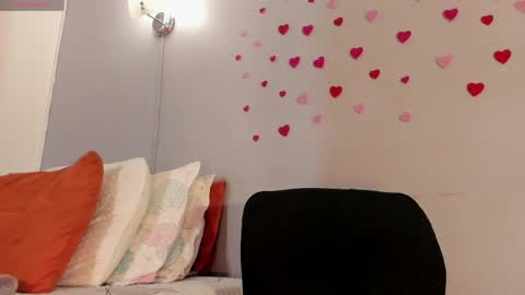 Snapshot of britanny_w chatting on 05-16-26, 07:34 Brithaty online show from 05-16-26, 07:34