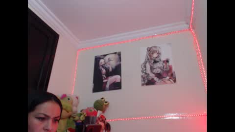 scarleth    follow mee 3 kis online show from 12-08-24, 07:05