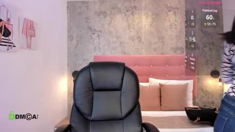 Brithany online show from 09-19-25, 12:50