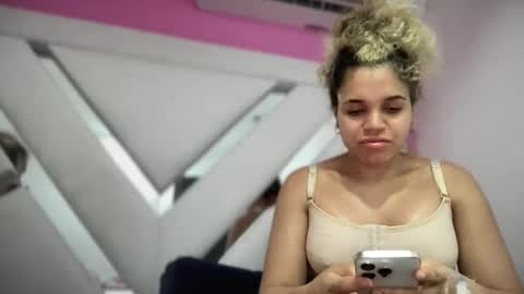 brithneysquirt online show from 11-10-25, 12:42