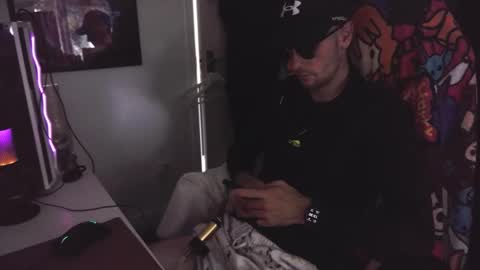 britishbigdick_ online show from 09-18-25, 12:29