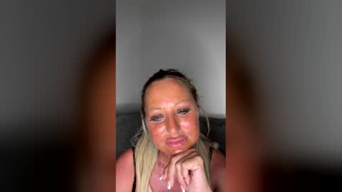 britishcumslut_10 online show from 04-16-26, 10:23