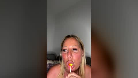 britishcumslut_10 online show from 04-20-26, 09:05