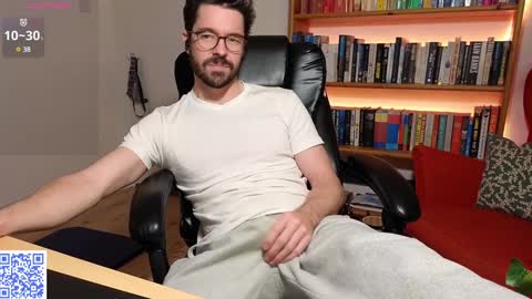 Callum online show from 01-11-25, 05:51