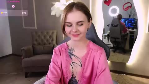 Britney online show from 02-14-25, 03:11