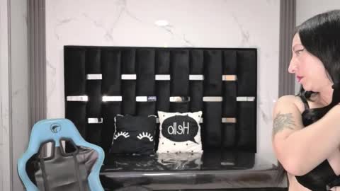 Britney  online show from 09-23-25, 02:25