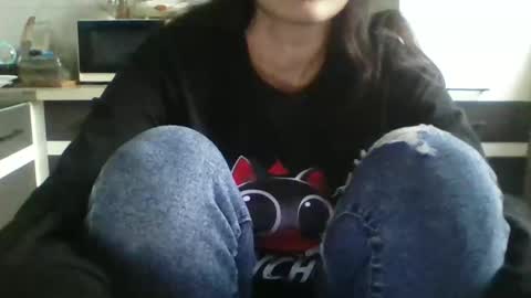 Britney online show from 12-20-24, 01:54