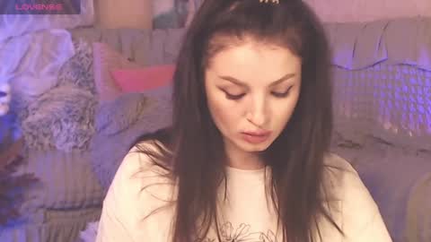 britneybarker online show from 12-20-24, 05:47