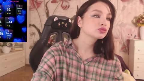 britneybarker online show from 09-21-25, 04:03