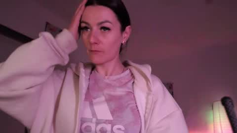 Britney online show from 03-23-26, 07:56