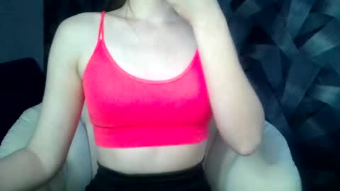 Snapshot of britneykittens chatting on 01-02-25, 10:48 BritneyKittens online show from 01-02-25, 10:48