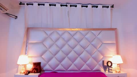 Brittany  online show from 10-19-25, 02:56