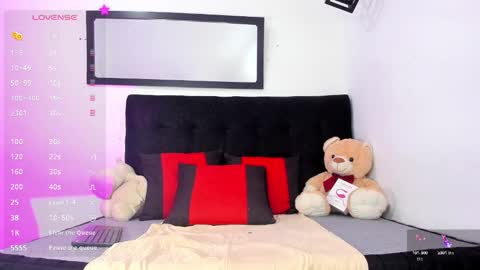 Snapshot of brittany_williams_ chatting on 02-04-25, 06:17   online show from 02-04-25, 06:17