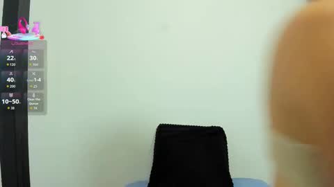 Snapshot of brittanyy20 chatting on 09-24-25, 11:24 brittanyy20 online show from 09-24-25, 11:24