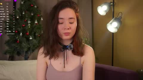 Snapshot of britthe chatting on 12-20-25, 11:28 Lina online show from 12-20-25, 11:28