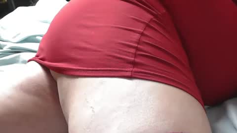 Snapshot of briwantstobgirl chatting on 10-19-25, 06:47 Bree online show from 10-19-25, 06:47