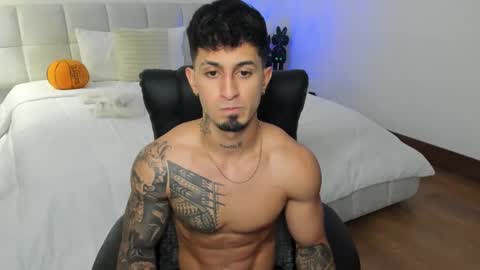 brody_dallas1 online show from 10-22-25, 10:53