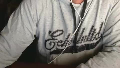 Snapshot of broggs2017 chatting on 11-18-25, 11:58 broggs2017 online show from 11-18-25, 11:58