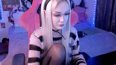 Martha online show from 11-08-25, 02:39