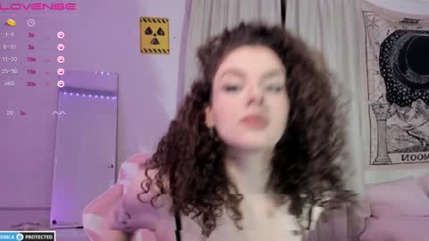 Brook  Help me collect 100 reactions  online show from 12-11-24, 04:42