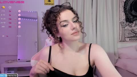 Brook  Help me collect 100 reactions  online show from 12-11-24, 07:46