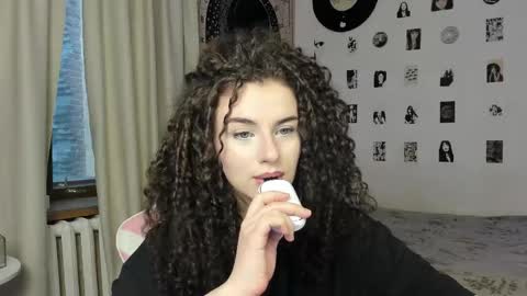 Brook  Help me collect 100 reactions  online show from 10-05-25, 07:07