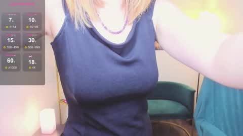 Lady Brooke online show from 11-27-25, 03:58