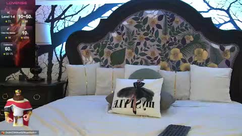 Snapshot of brookeember chatting on 02-10-25, 01:44 Ember online show from 02-10-25, 01:44