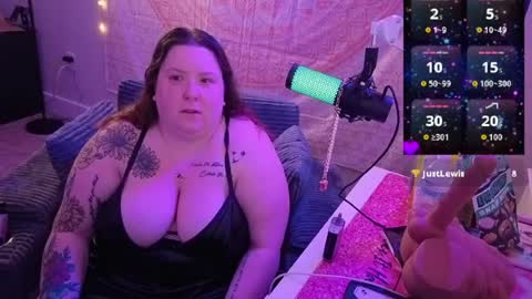 Madam Brooke online show from 04-04-26, 01:59