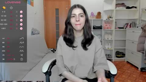 broosnica1 online show from 04-23-26, 07:41