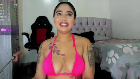 Snapshot of browch chatting on 02-04-25, 04:26 valentina online show from 02-04-25, 04:26