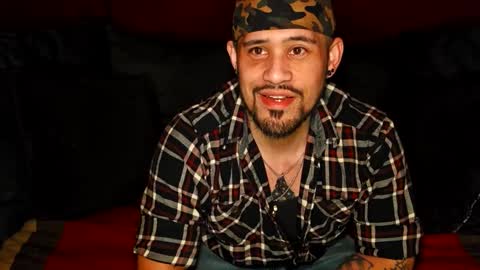 Snapshot of brownboyt chatting on 02-08-26, 05:00 brownboyt online show from 02-08-26, 05:00