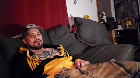 Snapshot of brownboyt chatting on 02-18-26, 03:02 brownboyt online show from 02-18-26, 03:02