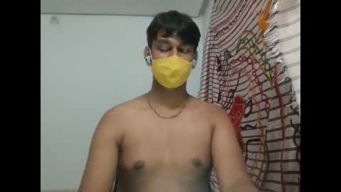 Snapshot of brownguy2505 chatting on 12-16-24, 07:00 brownguy2505 online show from 12-16-24, 07:00