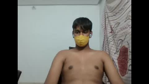 Snapshot of brownguy2505 chatting on 12-21-24, 06:02 brownguy2505 online show from 12-21-24, 06:02