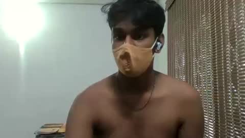 Snapshot of brownguy2505 chatting on 12-25-24, 10:50 brownguy2505 online show from 12-25-24, 10:50