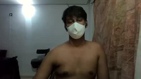 Snapshot of brownguy2505 chatting on 01-25-25, 08:31 brownguy2505 online show from 01-25-25, 08:31