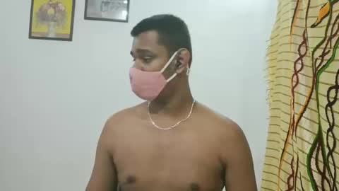 Snapshot of brownguy2505 chatting on 11-08-25, 12:27 brownguy2505 online show from 11-08-25, 12:27