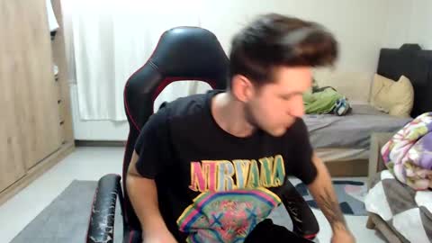 Snapshot of brownhaiir chatting on 03-04-25, 12:12 brownhaiir online show from 03-04-25, 12:12