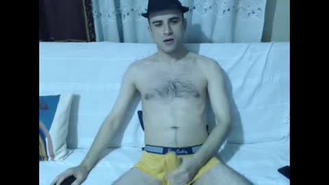 Snapshot of brownhaiir chatting on 11-17-25, 03:07 brownhaiir online show from 11-17-25, 03:07