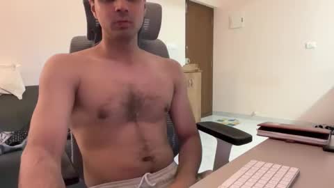 Snapshot of brownmeverick chatting on 02-04-26, 07:42 brownmeverick online show from 02-04-26, 07:42