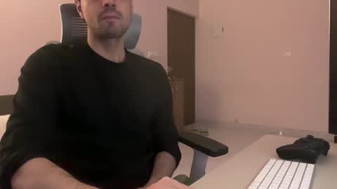 Snapshot of brownmeverick chatting on 03-29-26, 06:30 brownmeverick online show from 03-29-26, 06:30