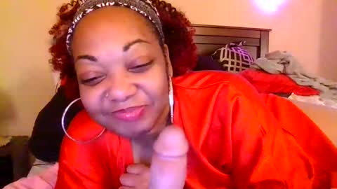 brownroundrenee online show from 02-14-25, 05:25