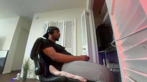 Brownskinshortyy online show from 03-05-26, 06:04