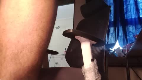 brownuncut3019 online show from 12-31-24, 05:44