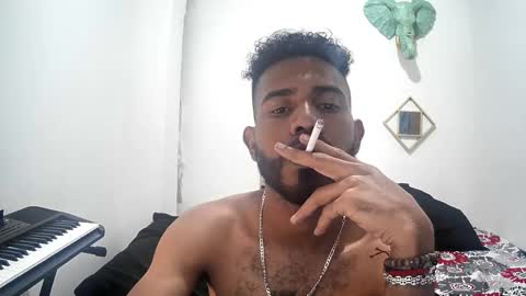 bruce_1111 online show from 10-21-25, 02:45